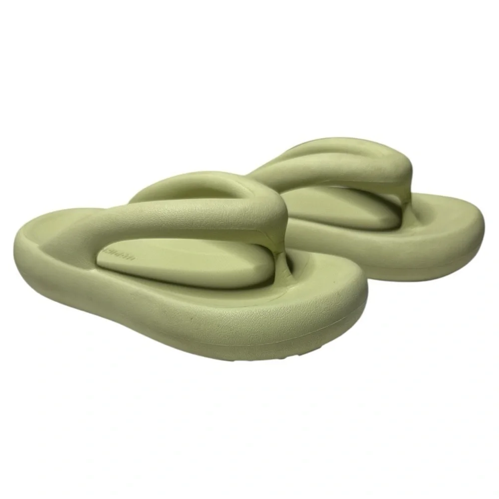 Axel Arigato Delta Platform Flip Flops Light Green EVA — 7 / 7.5